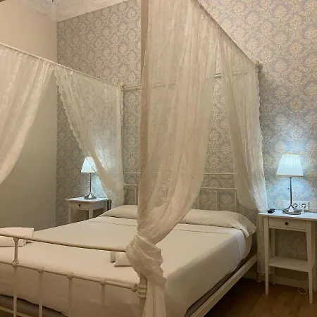 Гостевой дом Lumine Luxury By Gaiarooms 2*