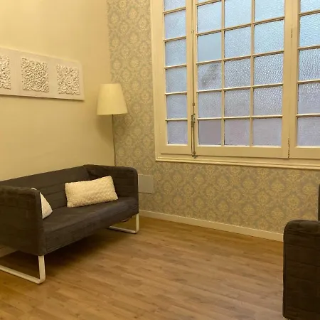 Lumine Luxury By Gaiarooms בית הארחה