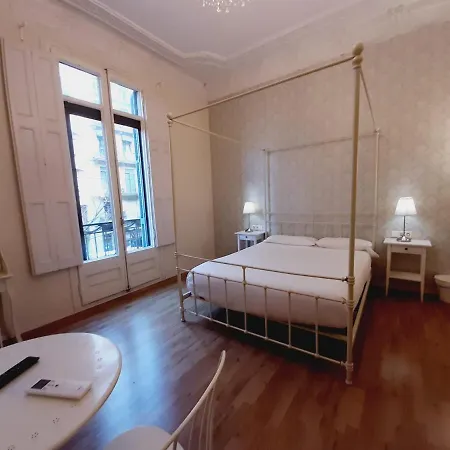 Гостевой дом Lumine Luxury By Gaiarooms Барселона